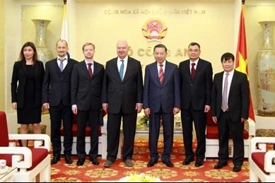 越南公安部与俄罗斯联邦有关机关加强合作